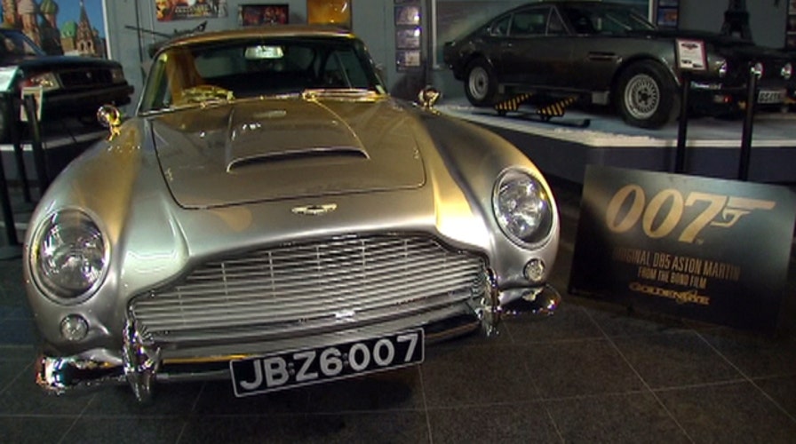 World’s largest James Bond car collection on sale