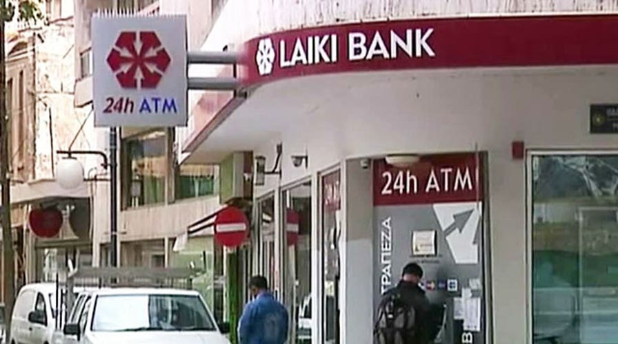 Cyprus works on new plan to prevent bankruptcy