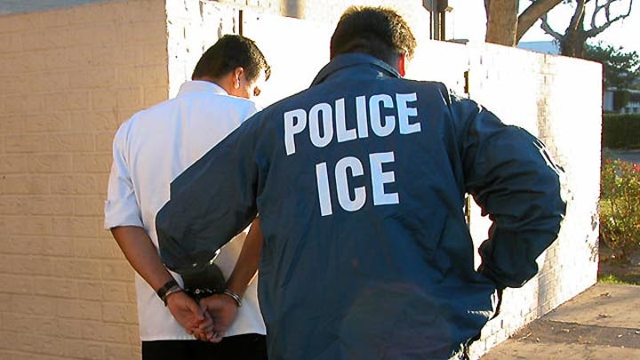 Obama 'tough' on immigration? 68K 'criminal aliens' released