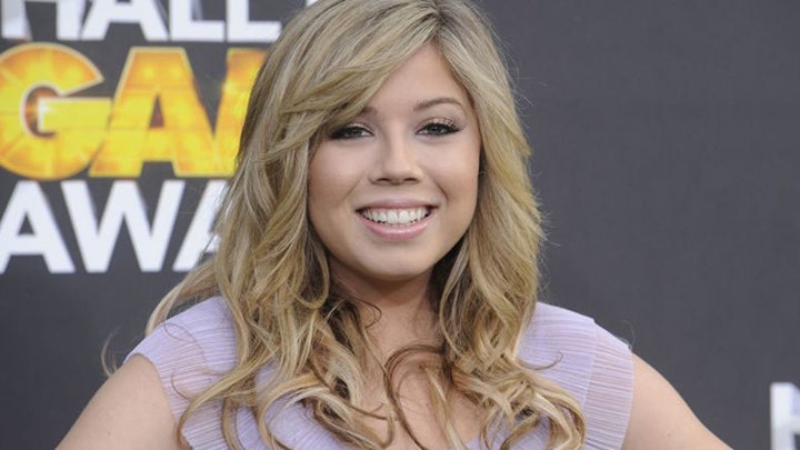 Jennette McCurdy’s sexy selfie shocker