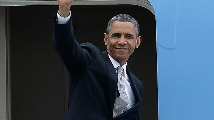 Obama hits the fundraising trail out West