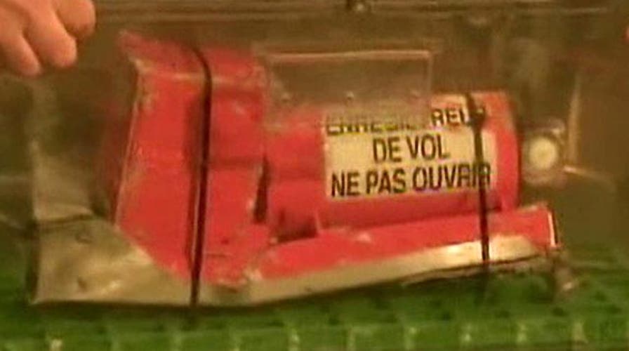 Time running out to locate Malaysia jet's black boxes