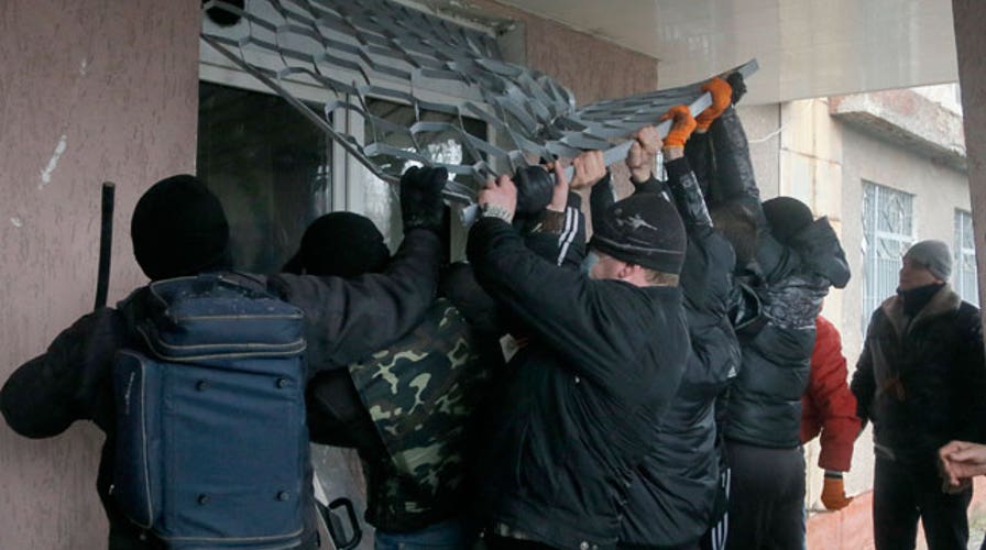 Does the US need a tougher response to Russia?