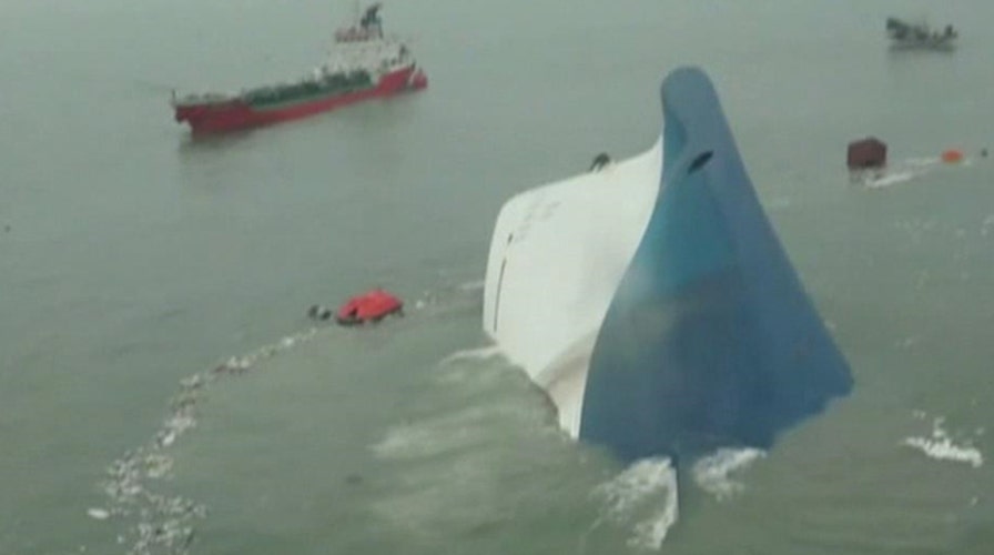 Search for survivors of Korean ferry accident continues
