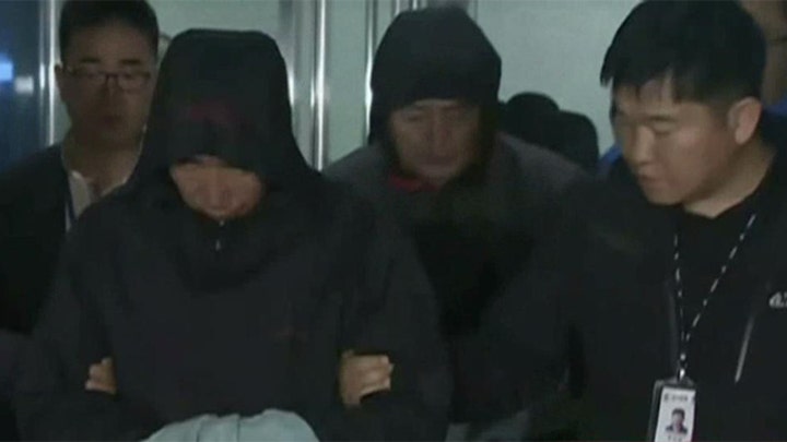 Three arrests made in Korean ferry accident 