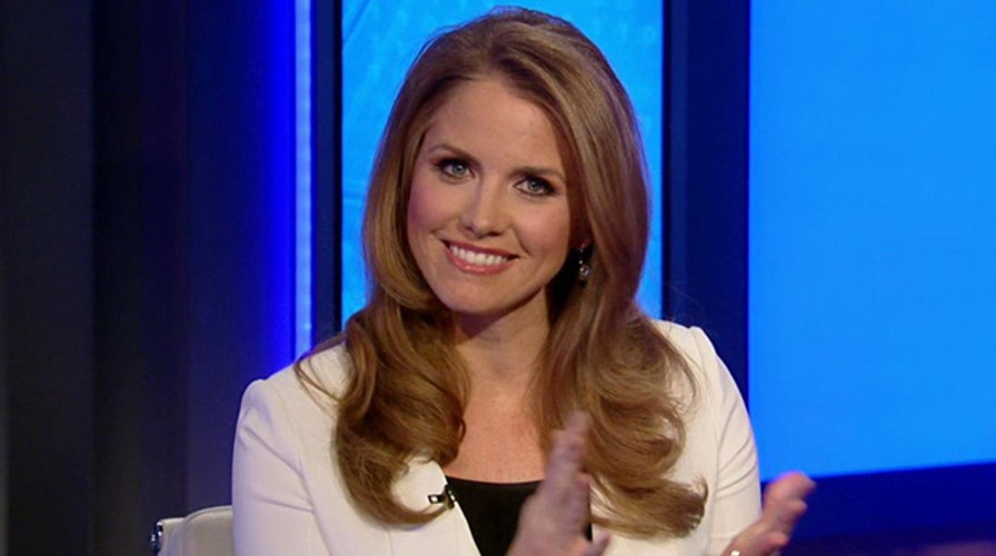 Jenna Lee expecting first child