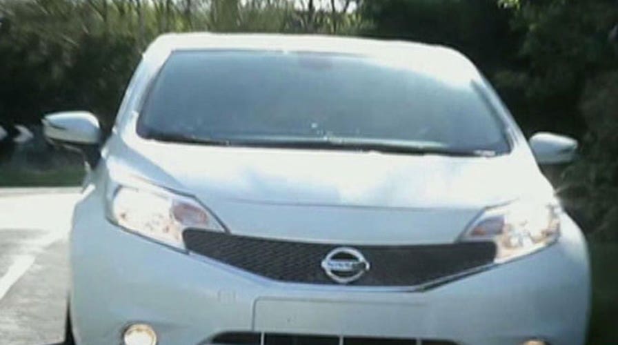 Nissan developing a 'self-cleaning' car