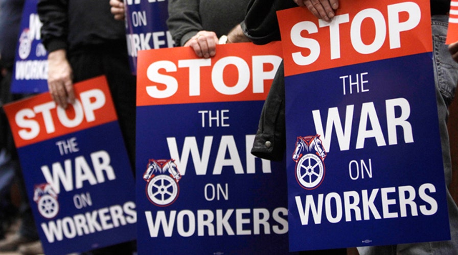 Media Matters digs in to block unionization effort