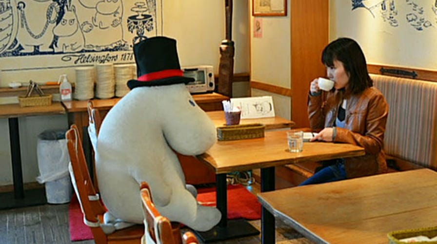 Tokyo eatery seats solo diners with large stuffed animals