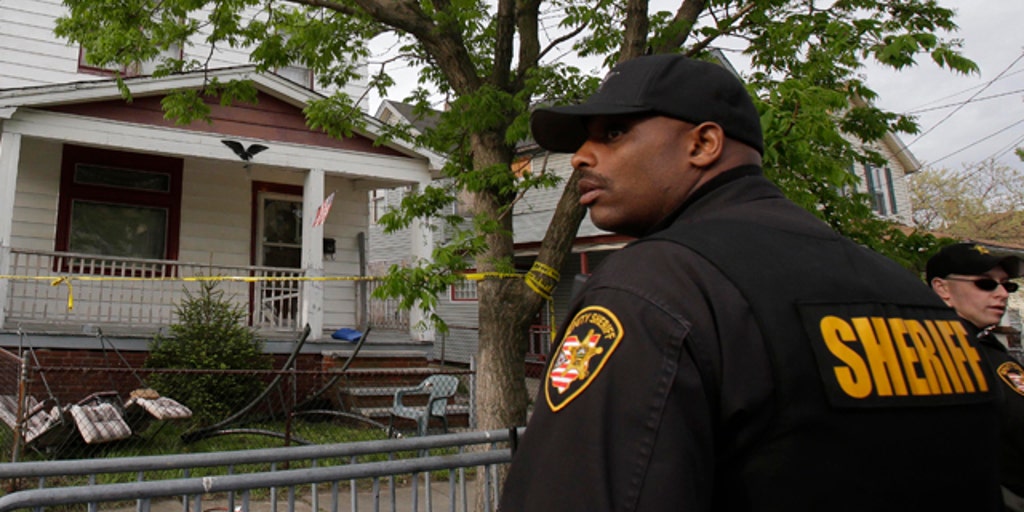 Could police have done more in Cleveland kidnapping cases? Fox News Video