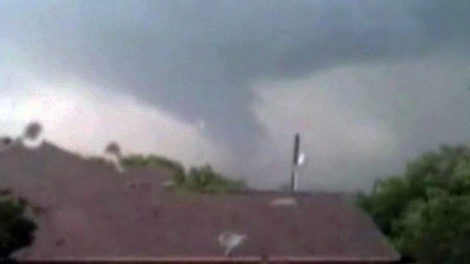 6 killed, 7 missing after milewide tornado with 200 mph winds rip