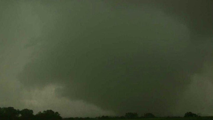 Storm chaser in Kansas tornado: 'This thing is a monster'