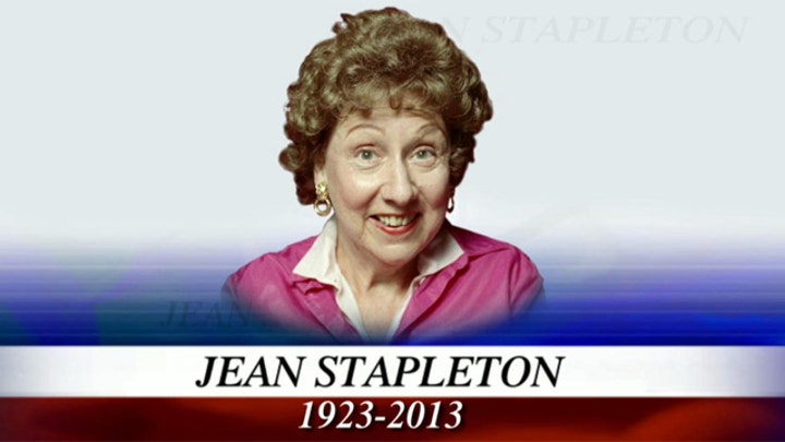 Jean Stapleton, 