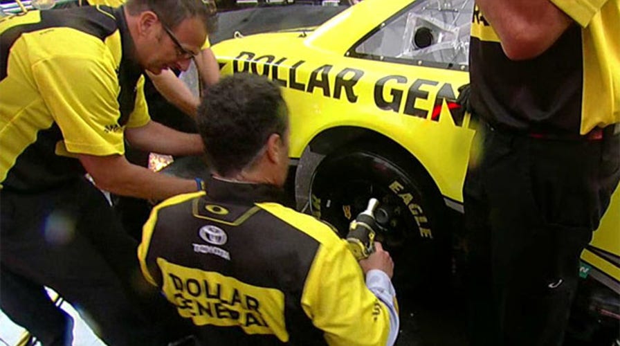 Matt Kenseth shows 'Fox & Friends' how to change a tire
