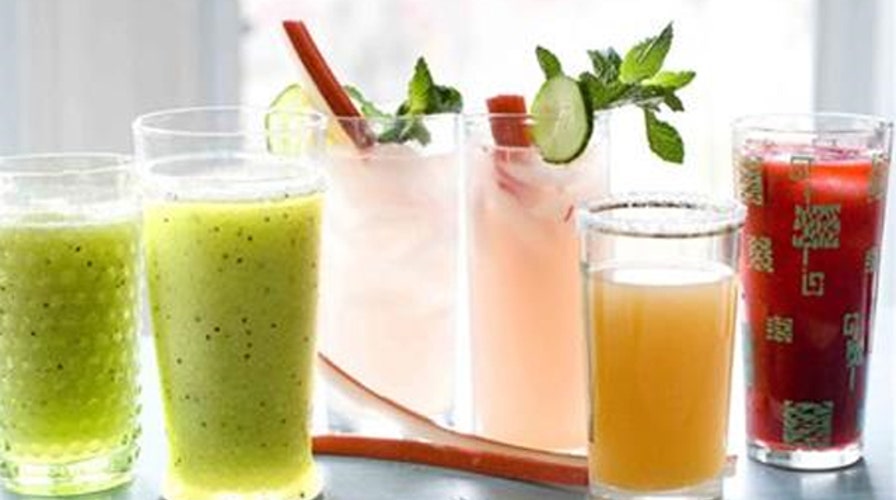 Bar shakes and stirs up gender controversy