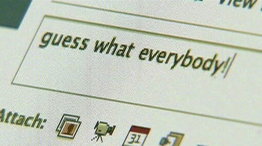 Should Internet users expect privacy online?