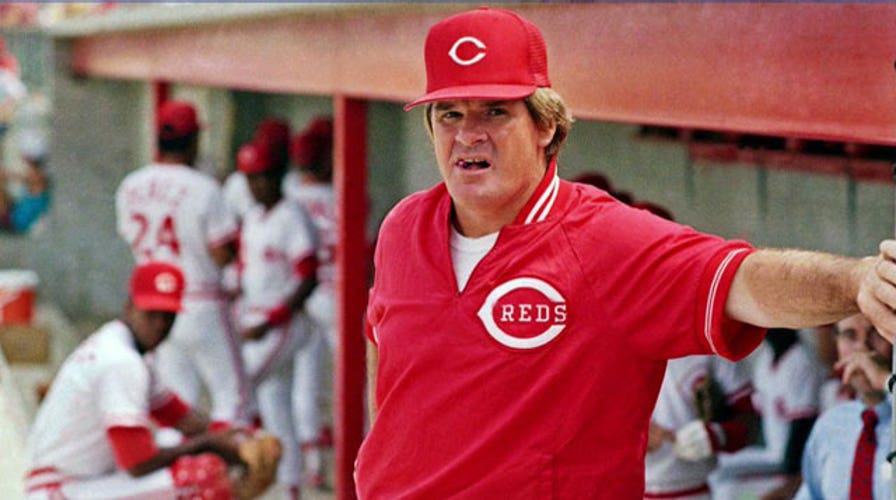 Pete Rose returns to baseball for a day