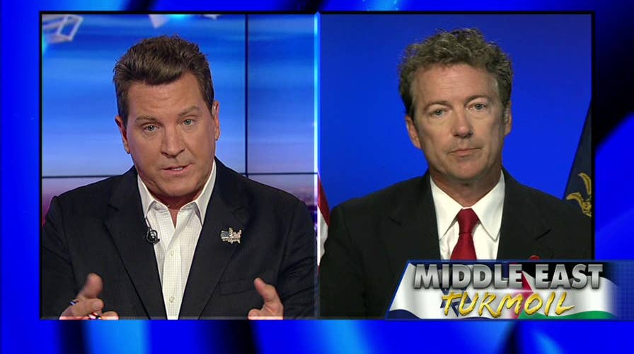 070214_hannityrandpaul_1014