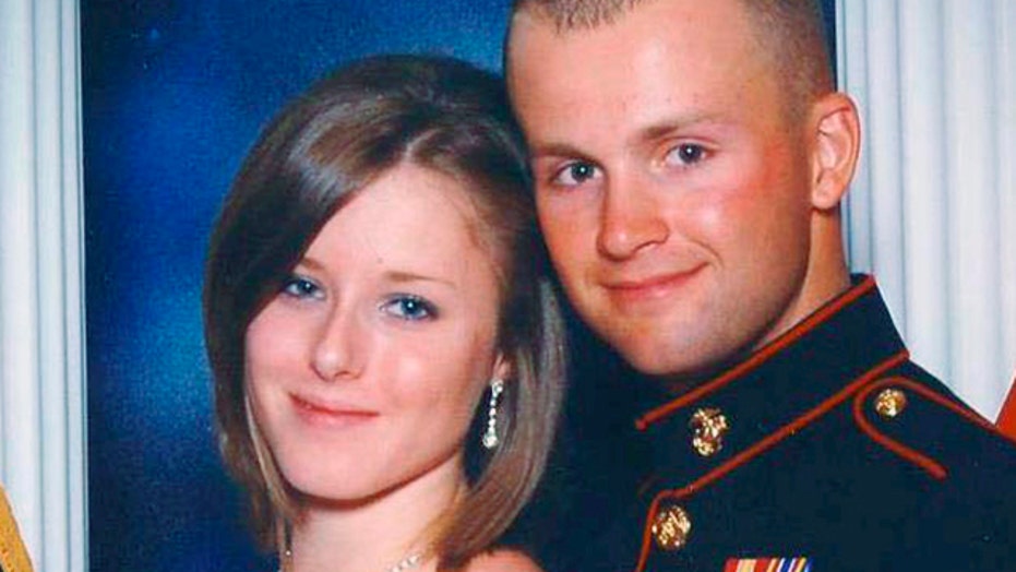 Search On For Missing 19 Year Old Pregnant California Woman Erin