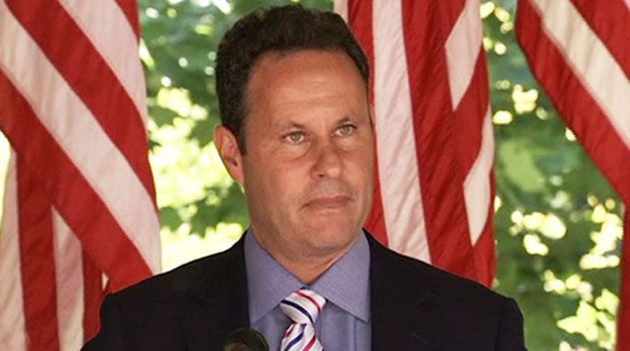 Kilmeade and Carlson on Vacationing and "Persecuted"