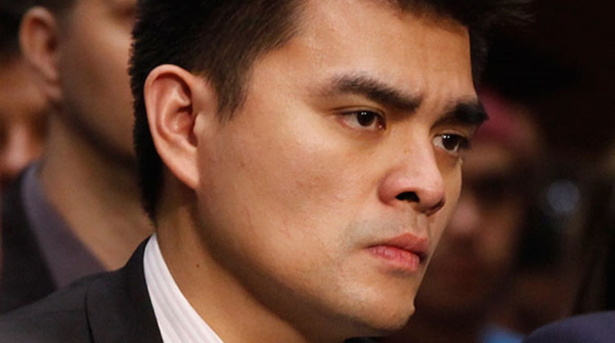 Should reporter Jose Vargas be deported?