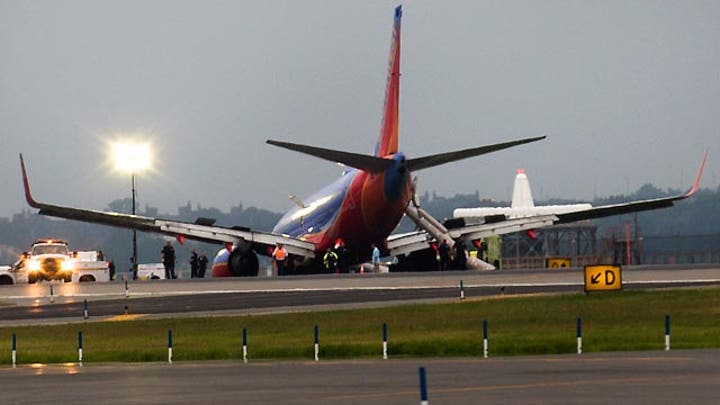 Southwest Airlines flight loses front wheels
