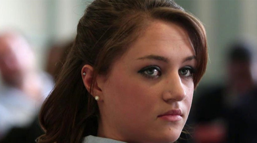 Teen who sued parents files restraining order on boyfriend