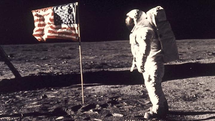 Press banned from moon landing celebration 