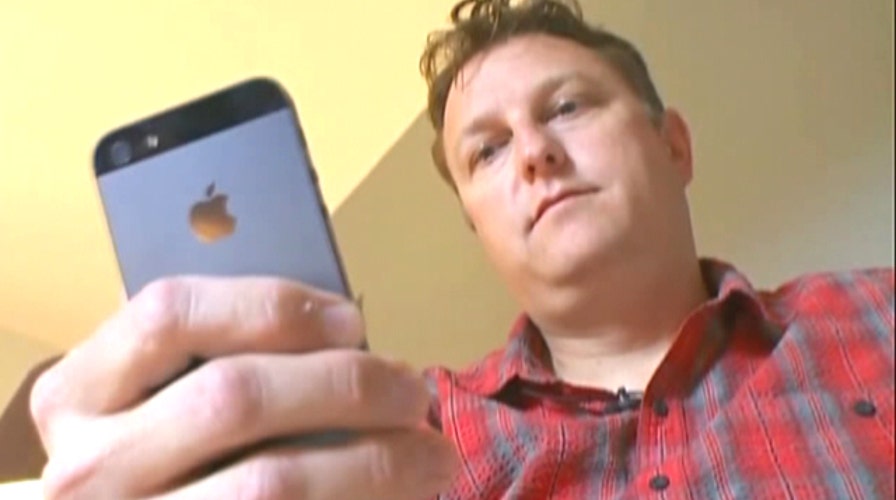 Family asked to leave flight over dad's angry tweet