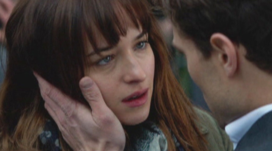 Trailer: 'Fifty Shades of Grey'