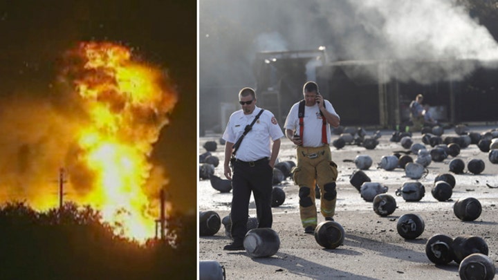 8 injured after explosions rock Florida propane plant