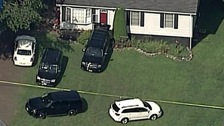 Police: Family of 5 found shot to death in Virginia home