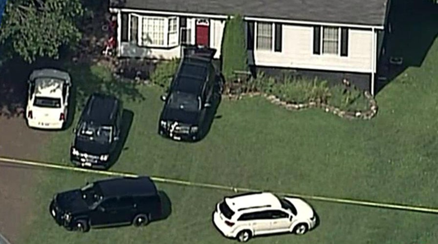 Police: Family of 5 found shot to death in Virginia home
