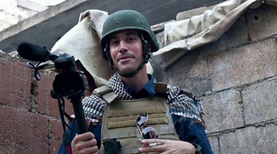 ISIS video claims to show killing of journalist James Foley