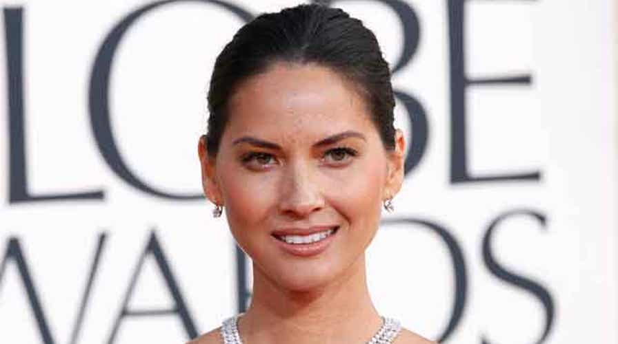Olivia Munn's swinging video