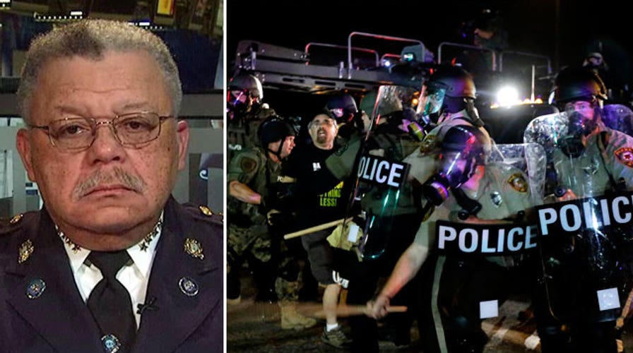 Philadelphia police chief advising officers in Ferguson