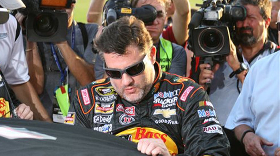 Tony Stewart receives warm welcome back