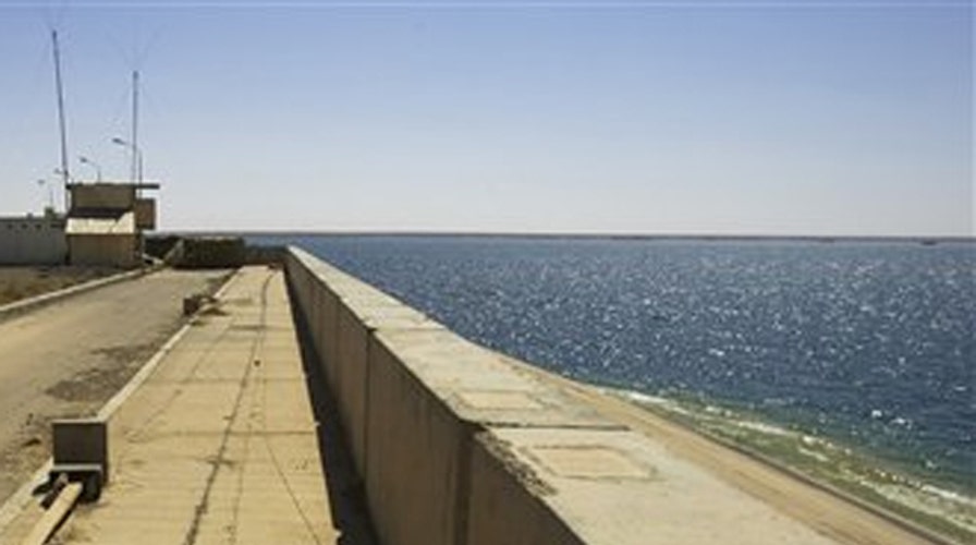 US airstrikes hit ISIS near Haditha Dam