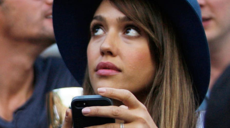 Alba and iPhones don't mix