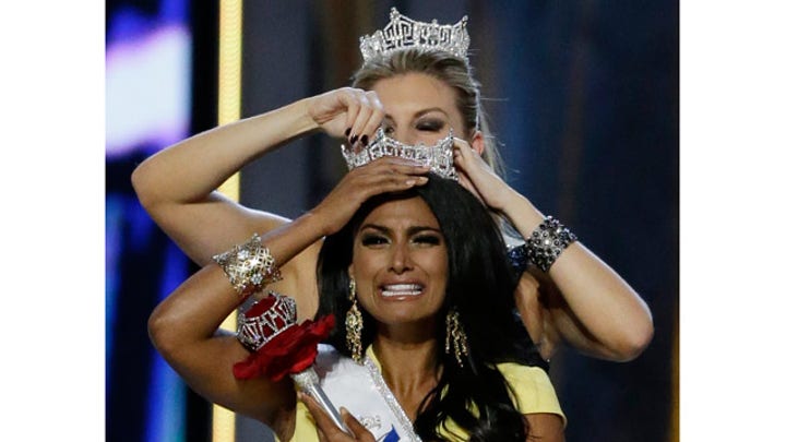 Miss America crowned, Twitter reacts