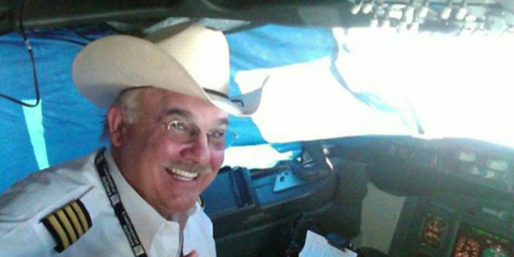 United Airlines pilot suffers heart attack midflight Fox News Video