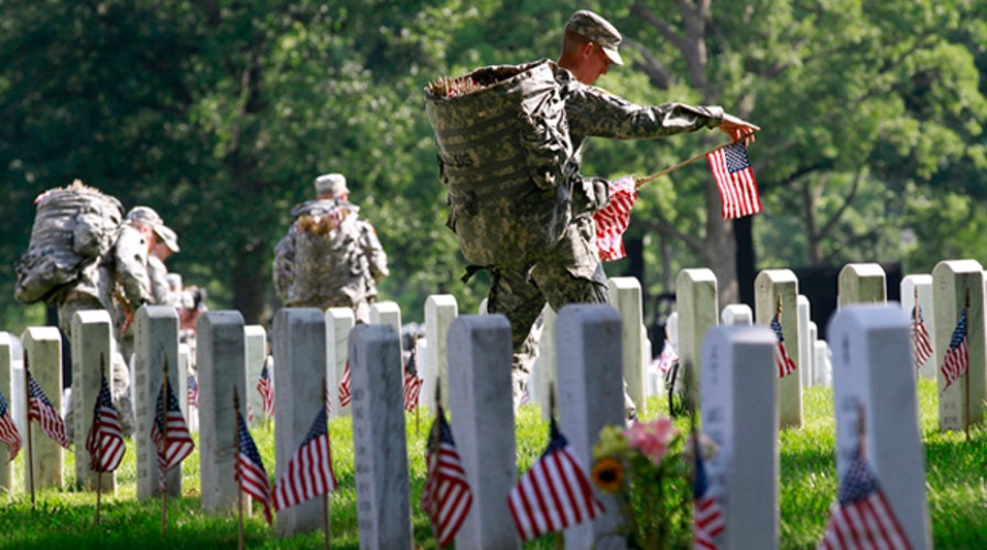 Honoring Gold Star Mothers and Families