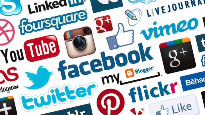 Maximizing exposure through social media