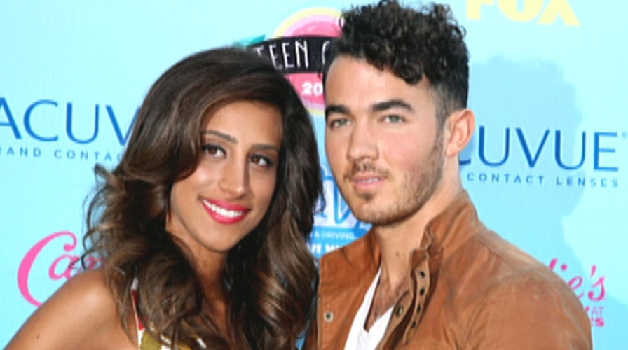 Kevin Jonas now a contractor?