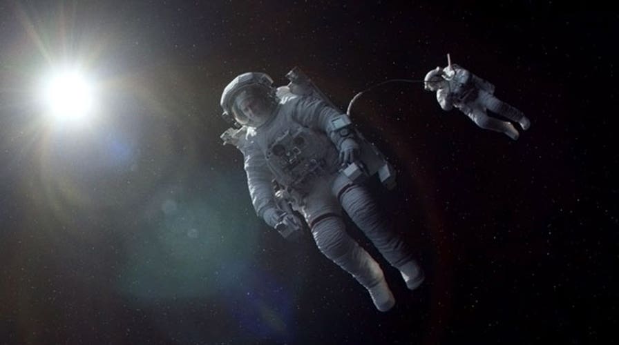 'Gravity' defies expectations
