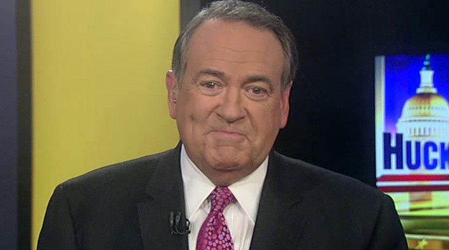 Huckabee: The Ebola crisis is not a political crisis