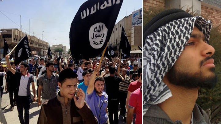 Illinois teen charged with trying to join ISIS