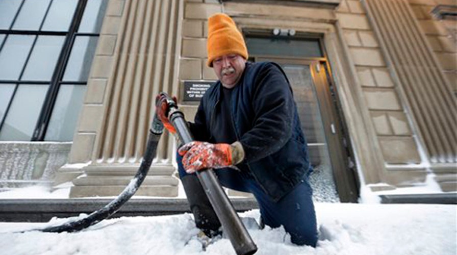 Government expecting heating bills to fall this winter