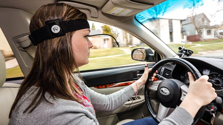 Studies: Hands-free devices still distract drivers