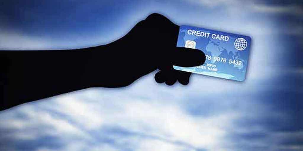 Can credit cards keep you from buying a home? Fox Business Video